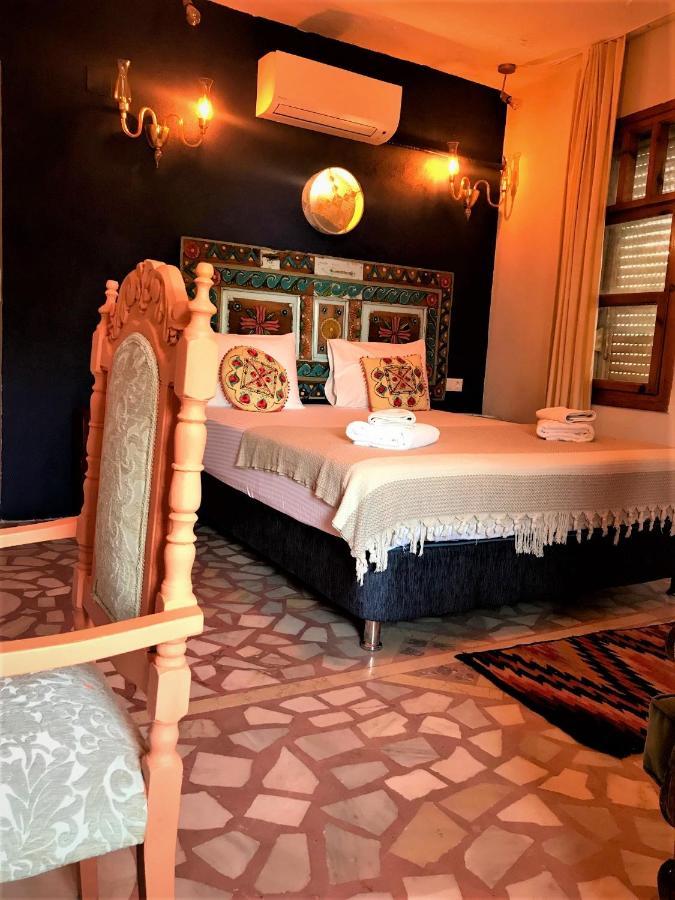 Smyrna Uzuncarsi Apartment คาช ภายนอก รูปภาพ
