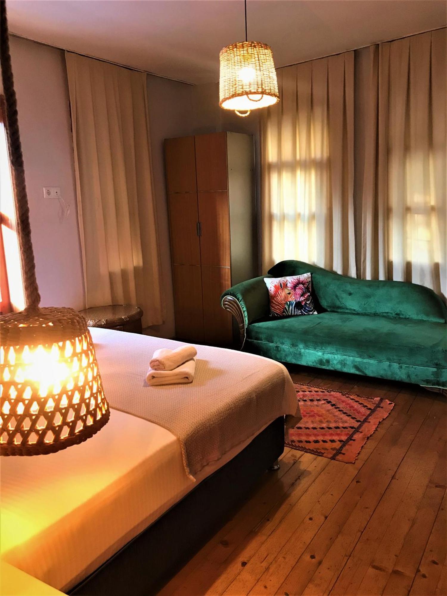 Smyrna Uzuncarsi Apartment คาช ภายนอก รูปภาพ